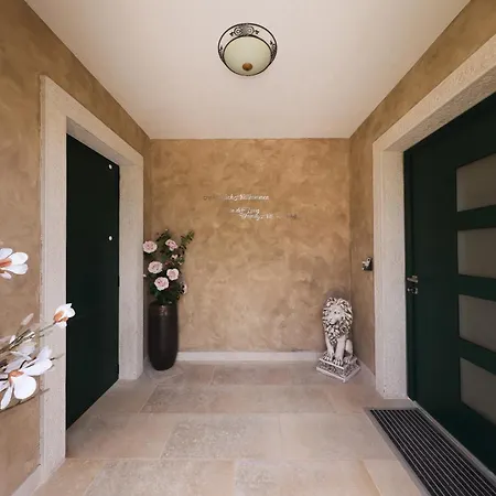 Villa Rustic Jakob With Pool In