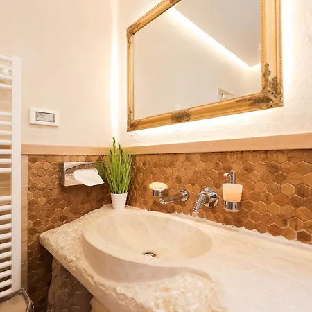 Villa Rustic Jakob With Pool In Tinjan