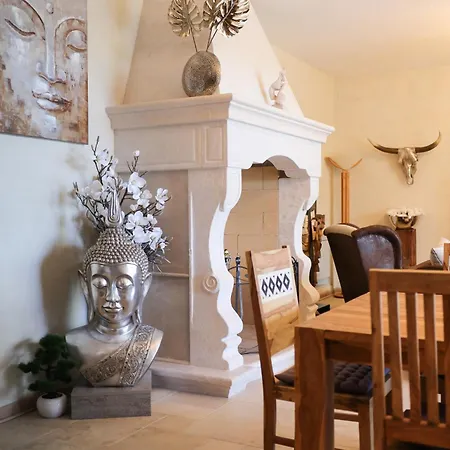 Villa Rustic Jakob With Pool In Tinjan