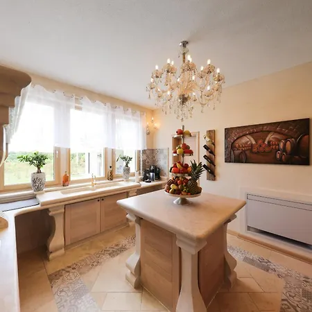 Rustic Jakob With Pool In Villa *