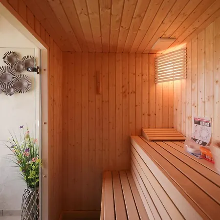 Rustic Jakob With Pool In * Tinjan